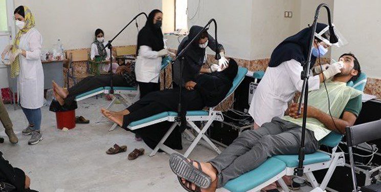 ارائه خدمات رایگان دندان‌پزشکی به کودکان کار و مردم حاشیه‌نشین تهران در بیمارستان هوافضای سپاه