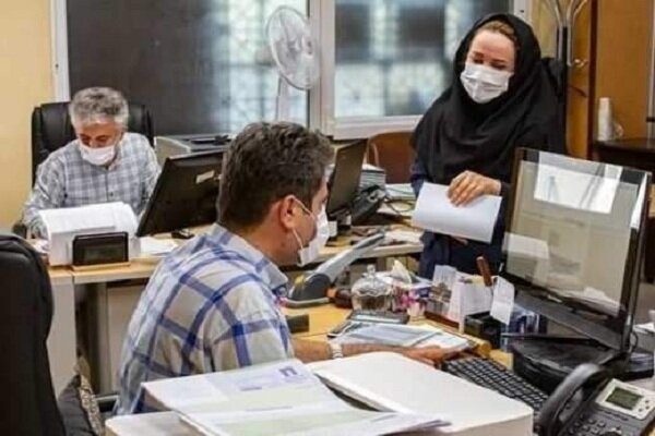 هشدار به پشت میزنشین ها/ از کمردرد تا دیسک کمر