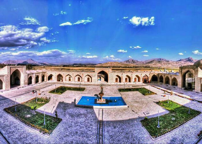 کاروانسرای تاریخی شاه عباسی «بیستون»