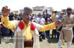 «رقص دستمال» در جشنواره بین‌المللی کوچ عشایر مغان