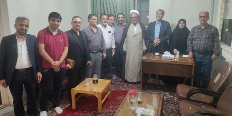 روایتی از نشست انتخاباتی اصلاح‌طلبان قم با حضور کواکبیان