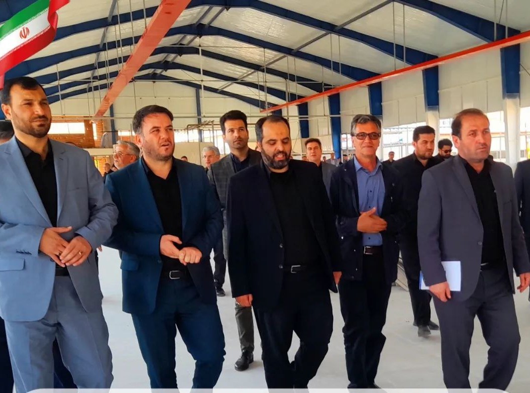 بازدید معاون هماهنگی امور اقتصادی استانداری  اردبیل از واحدهای تولیدی گرمی‌