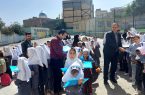 ۱۰۰۰ بسته آموزشی برای دانش‌آموزان نیازمند مشگین‌شهر توزیع شد