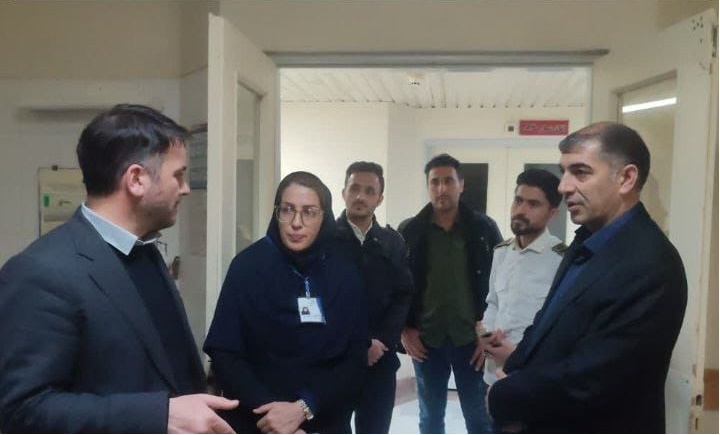 بازدید شبانه فرماندار و دادستان گرمی از تنها بیمارستان این شهر