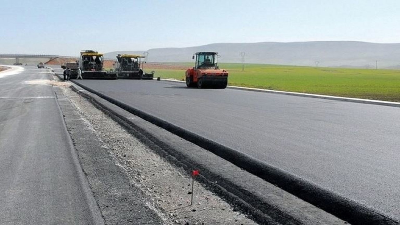 آسفالت ۱۲۰ کیلومتر راه روستایی در استان اردبیل