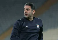 مرد ساکت تیم ملی 2 نوبت کنار بازیکنان (عکس)