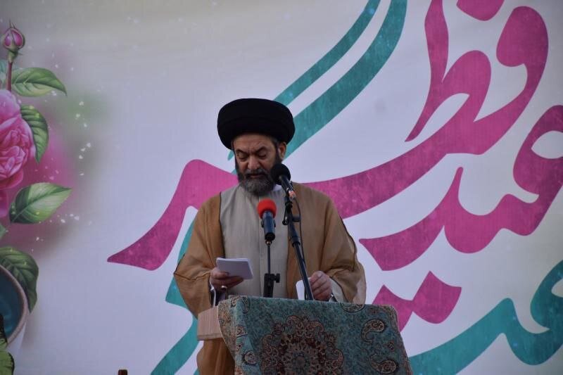 امت اسلامی امروز بیش از هر زمان دیگر به وحدت و همدلی نیاز دارد