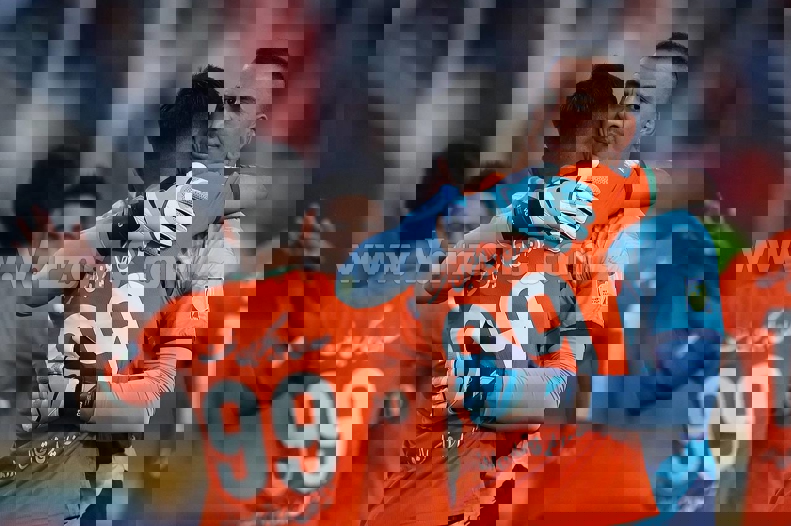 2173872