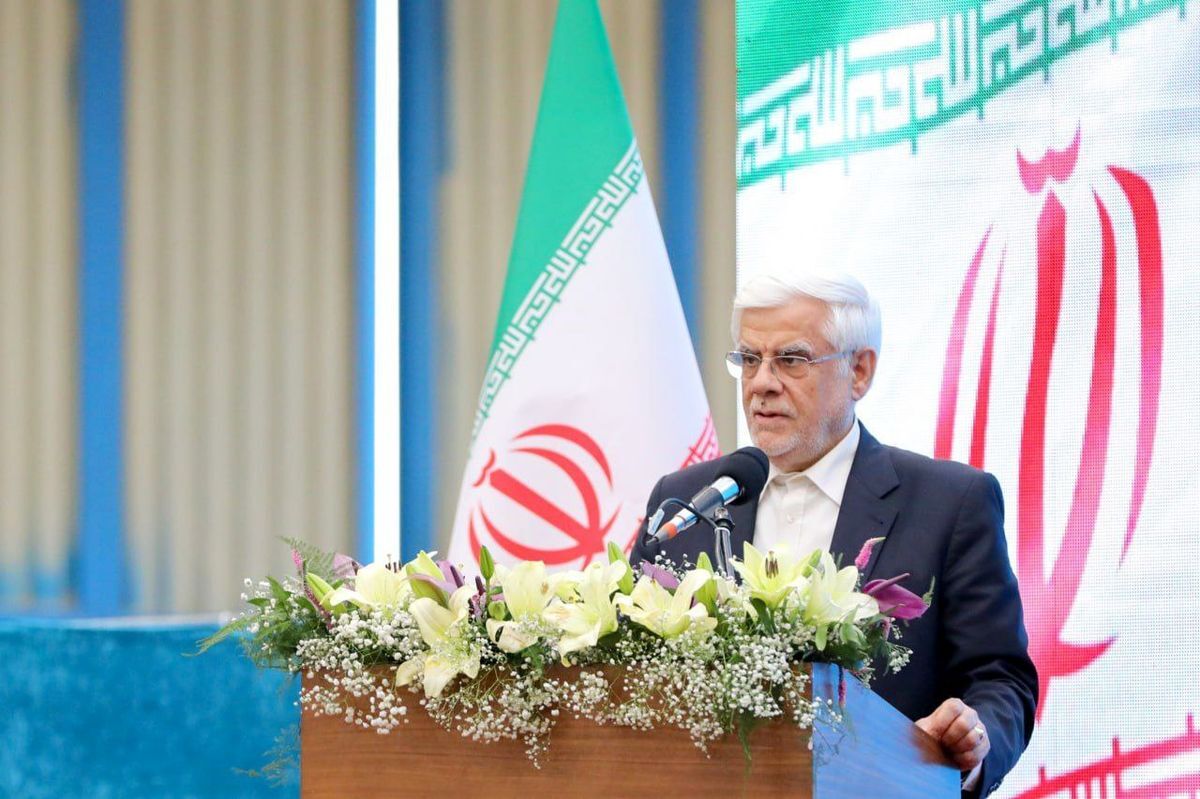 عارف: تصمیم‌گیران کشور به جمع‌بندی نهایی درباره رفع فیلترینگ رسیده‌اند