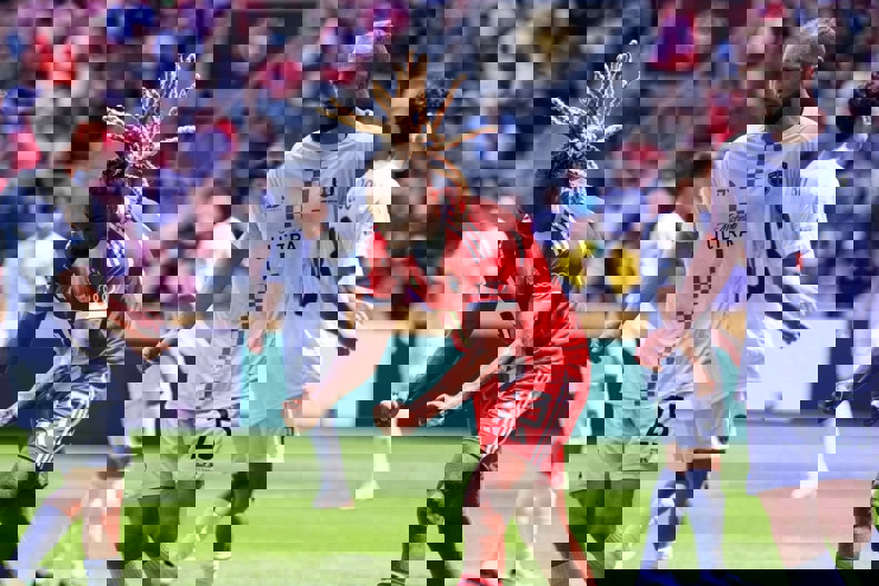 2199242