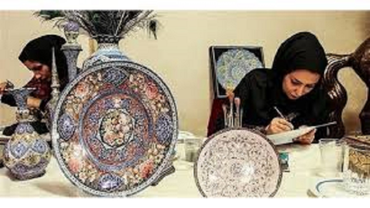فعالیت ۳۰ هزار هنرمند صنایع دستی در استان اردبیل