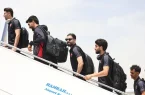 بازگشت از دوربرگردان اصفهان به استانبول/ یاسین لبخندزنان در جمع پرسپولیسی‌ها!