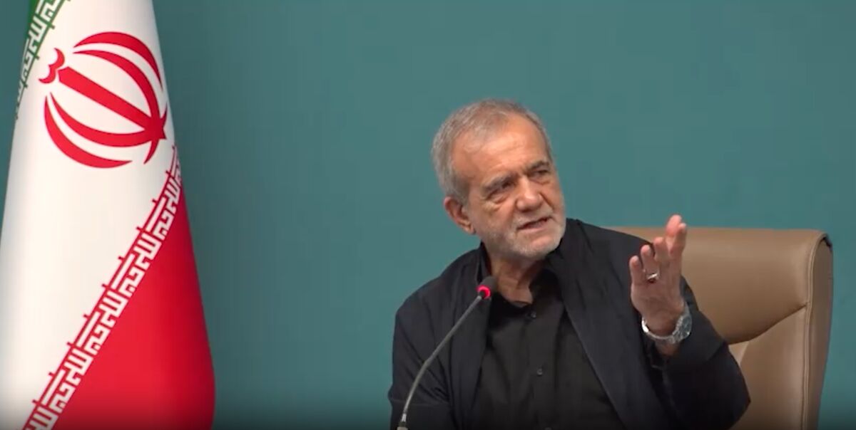 رئیس‌جمهور: بنزین محرومان گران نمی‌شود، اما پرمصرف‌ها باید هزینه بیشتری بپردازند