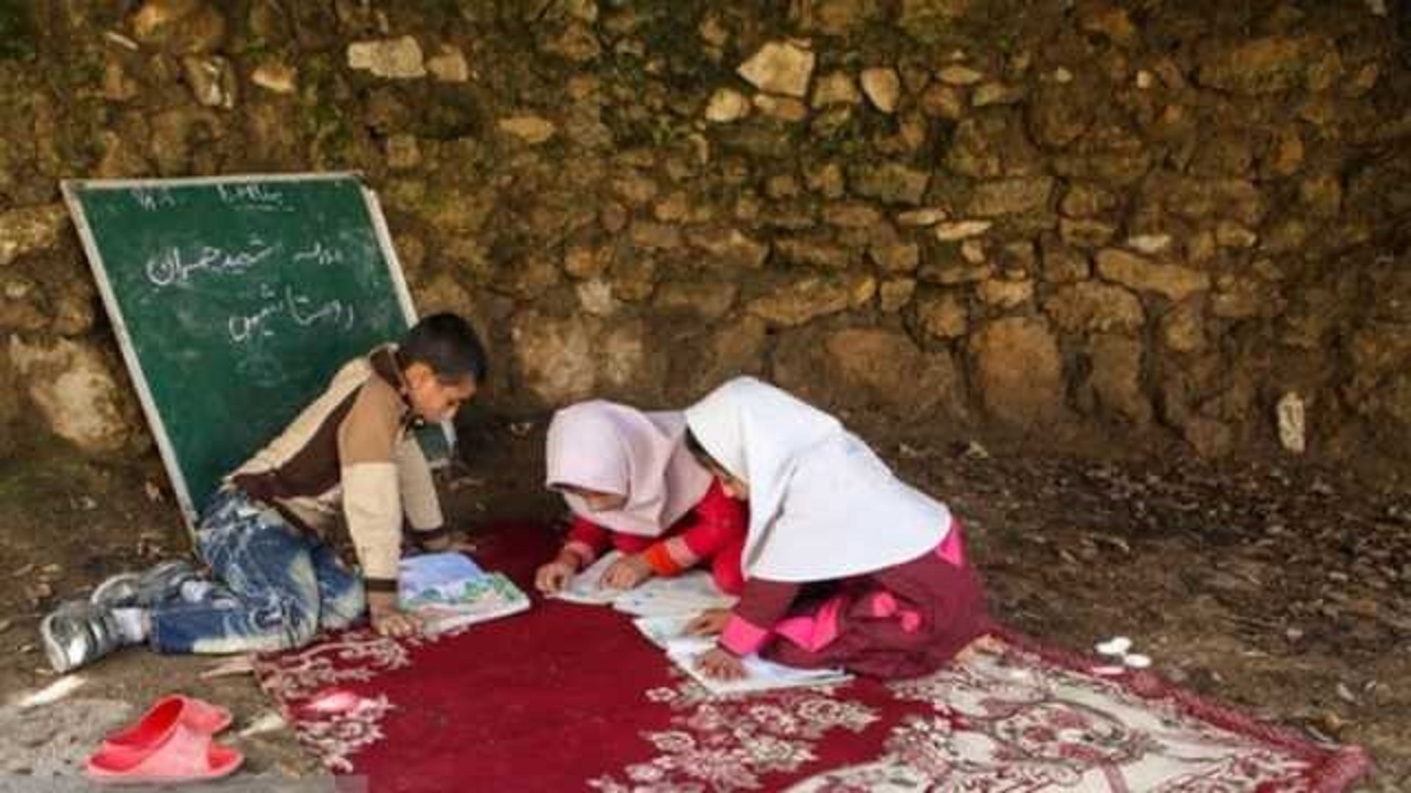 آغاز سال تحصیلی جدید بدون کلاس خالی و با اولویت عدالت و کیفیت در اردبیل