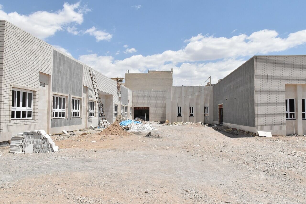 عملیات اجرایی ۴۱۵ کلاس در شهرستان اردبیل شروع شده است