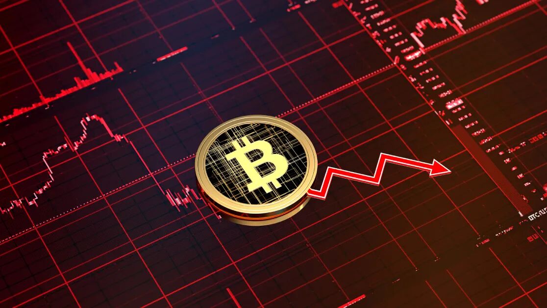 افت قیمت بیت‌ کوین به زیر ۱۱۶ هزار دلار و ریزش سنگین آلت‌ کوین‌ها