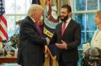 ارسال یک پیام از سمت ترامپ خطاب به جولانی+ عکس