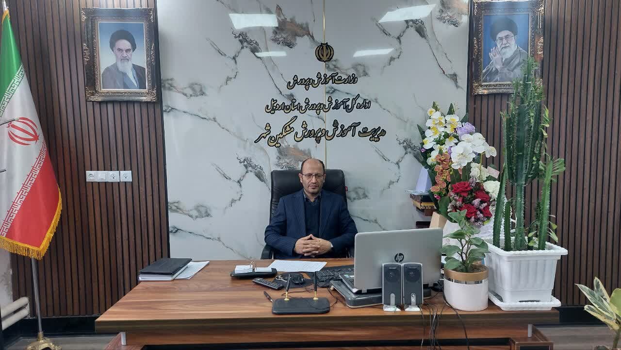 ابراهیمی آذر: اعتکاف علمی معنوی دانش آموزان در مشگین برگزار می‌شود