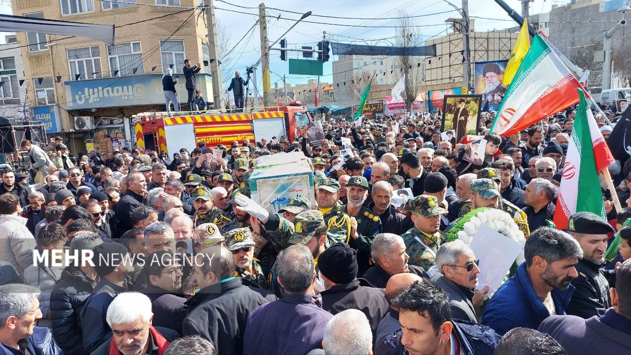تشییع باشکوه شهید مدافع امنیت «علی رحمانی» در مشگین شهر