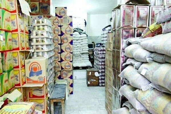 کالاهای اساسی در اردبیل به وفور تامین شد