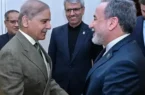 عباس عراقچی از عمان و هیات ایرانی از تهران، به اسلام‌آباد برمی‌گردند