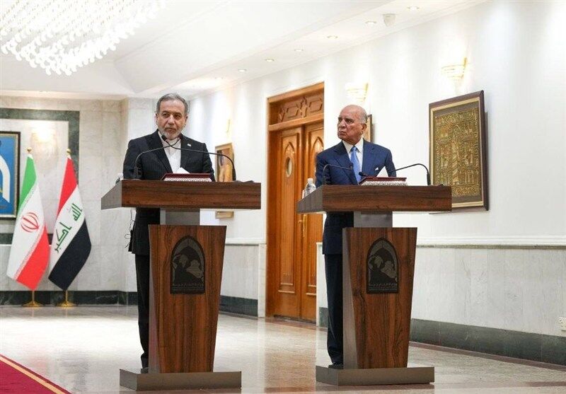 عراقچی: هرگونه دخالت، تنها منجر به تأخیر در بازگشایی تنگه هرمز می‌شود