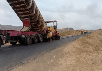 اجرای ۲۶۳ کیلومتر بهسازی و آسفالت راه‌های روستایی در اردبیل